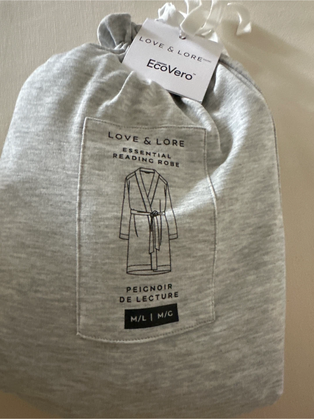 🥕Love & Lore Essential Reading Robe - M/L