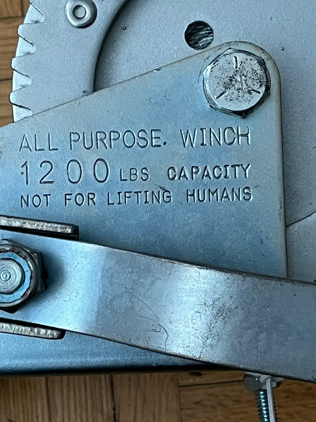 Rhino All Purpose Hand Winch 1200 lbs Capacity image indicator(2)