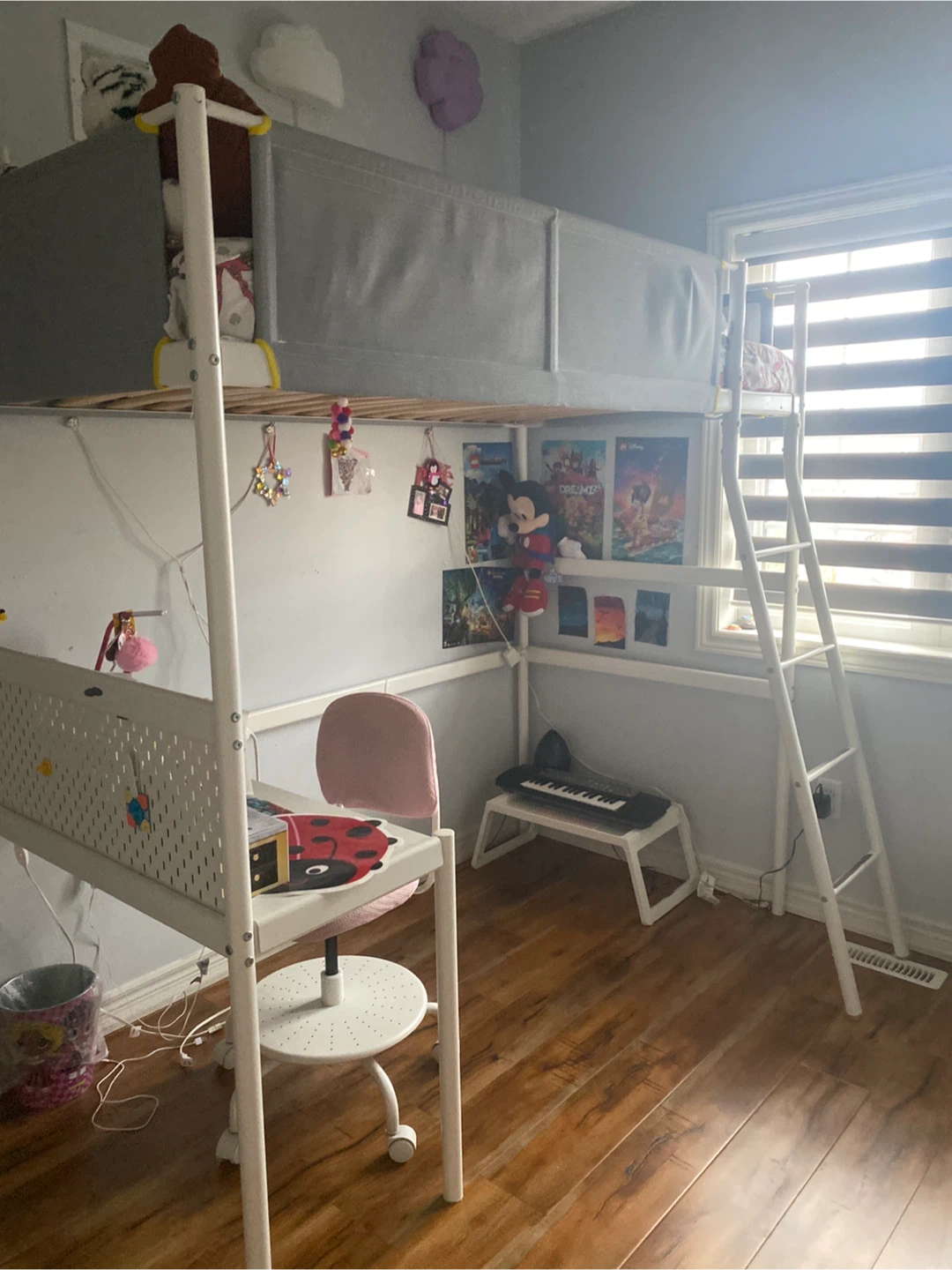 Moving out sale for kids bedroom - photo 2