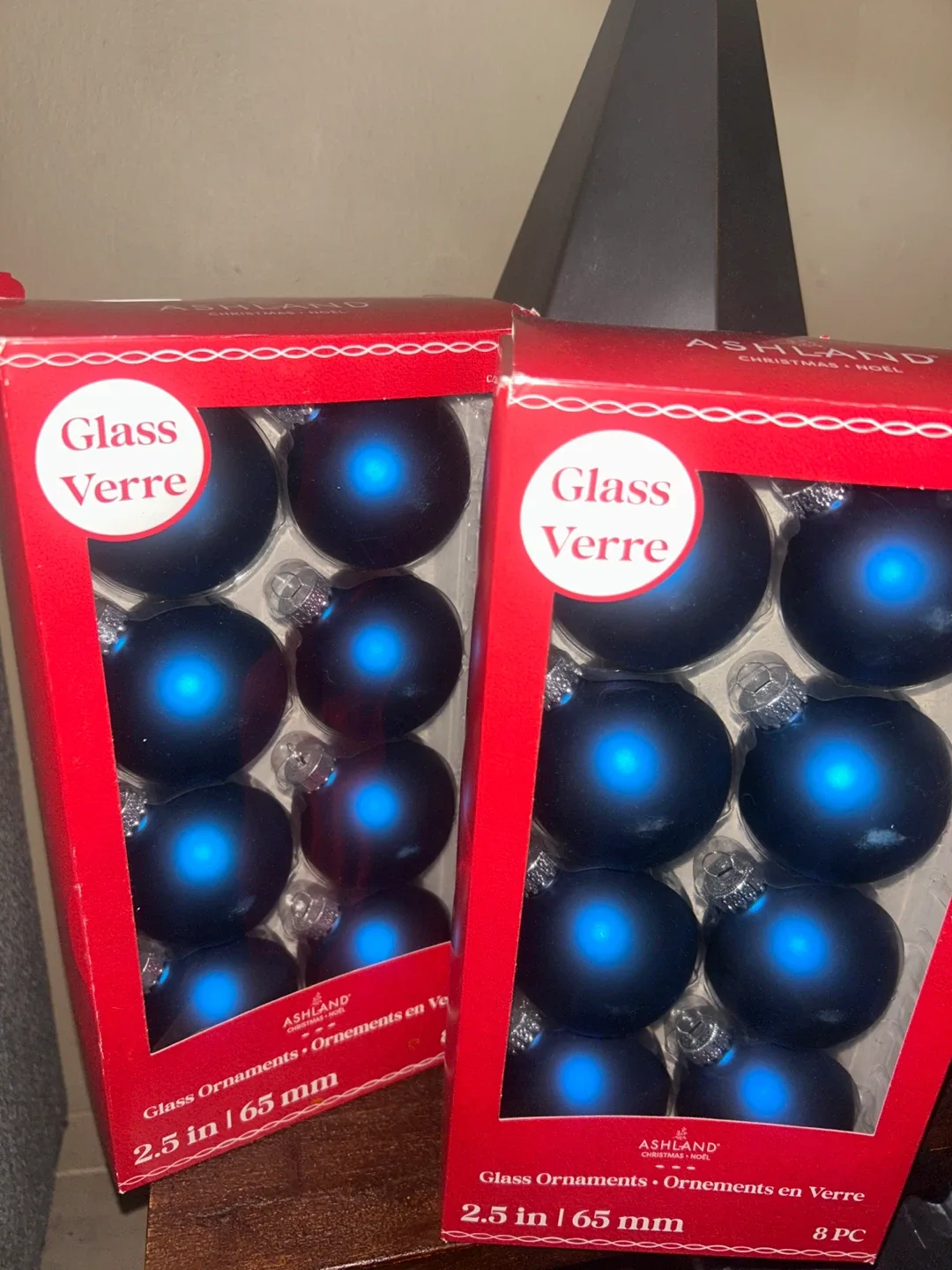 🥕 Ashland Glass Christmas Ornaments, Blue, 8 pc image indicator(2)