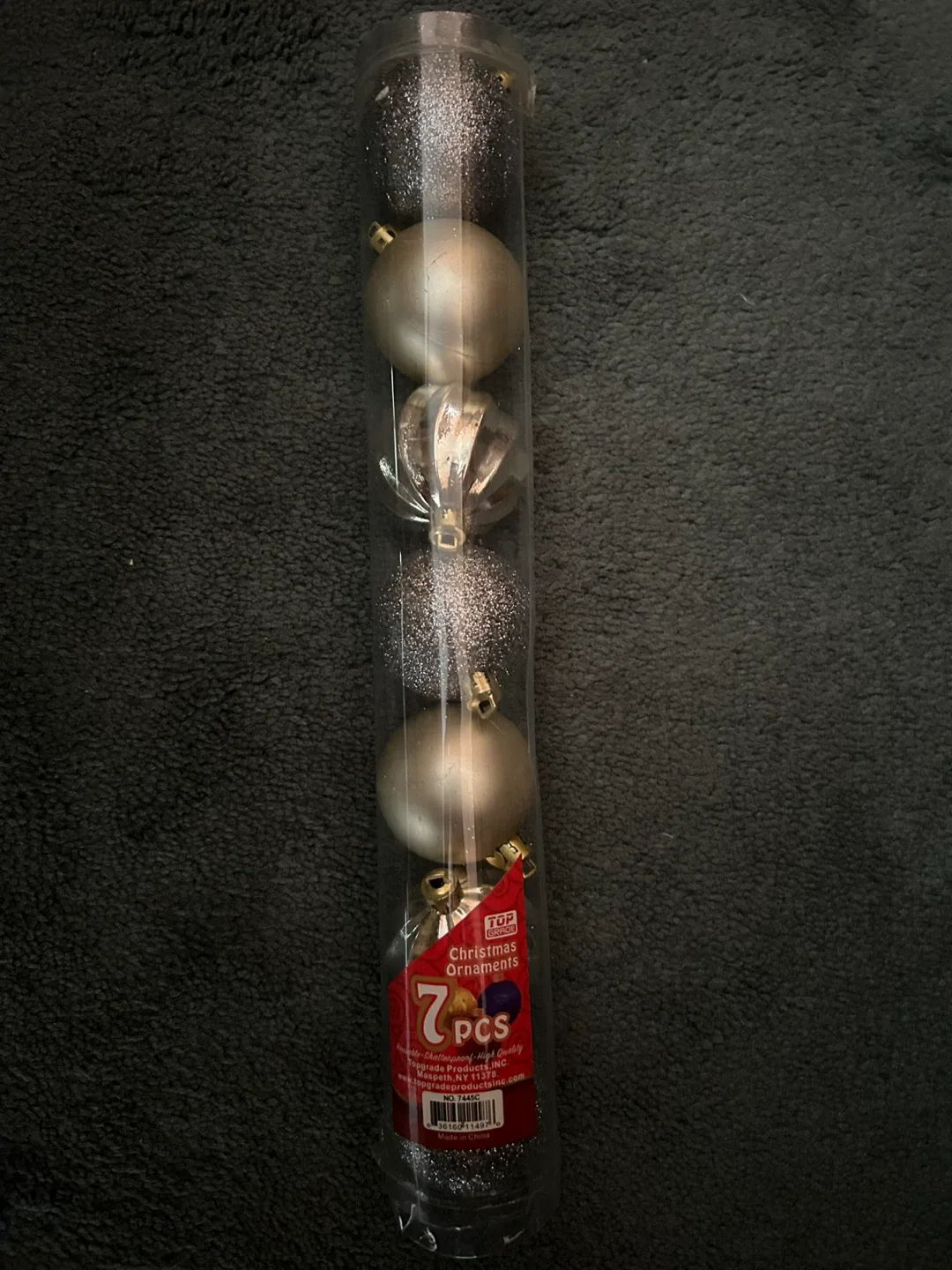 New Top Grade Christmas Ornaments - 7 Piece Set