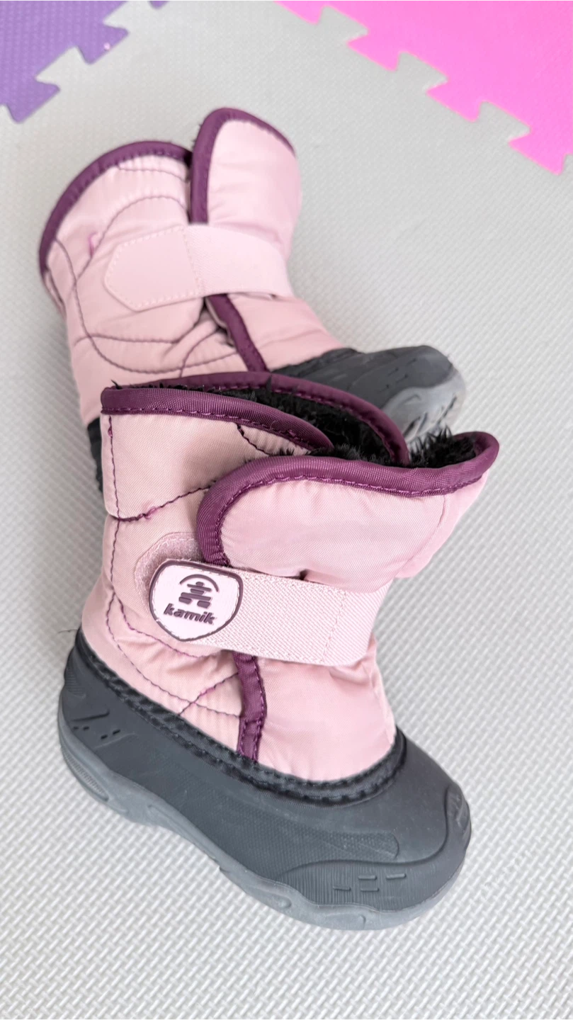 Kamik Pink Winter Boots - Size 6 - photo 3