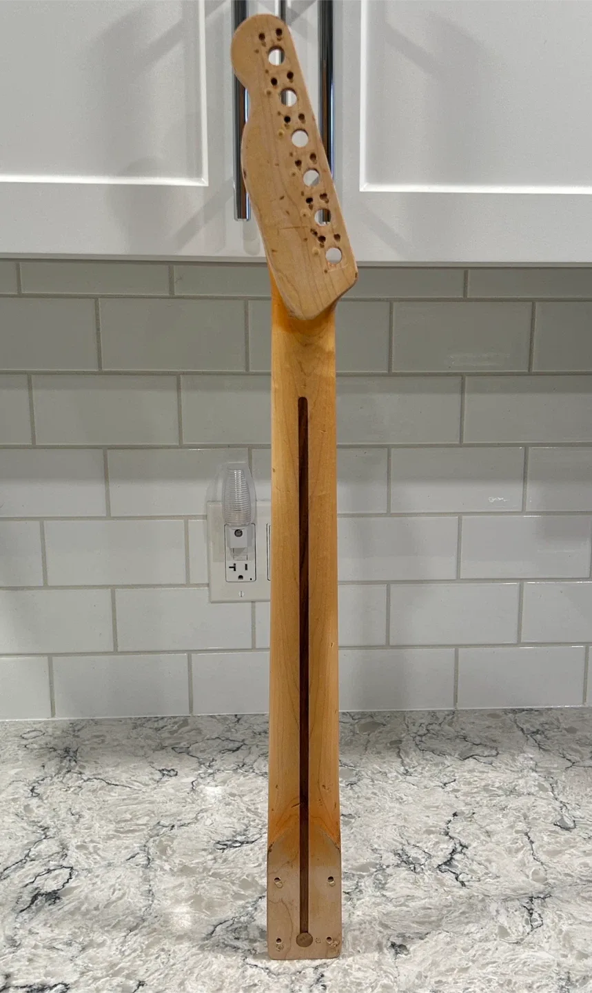 Right Handed 21 Fret Telecaster Neck image indicator(2)