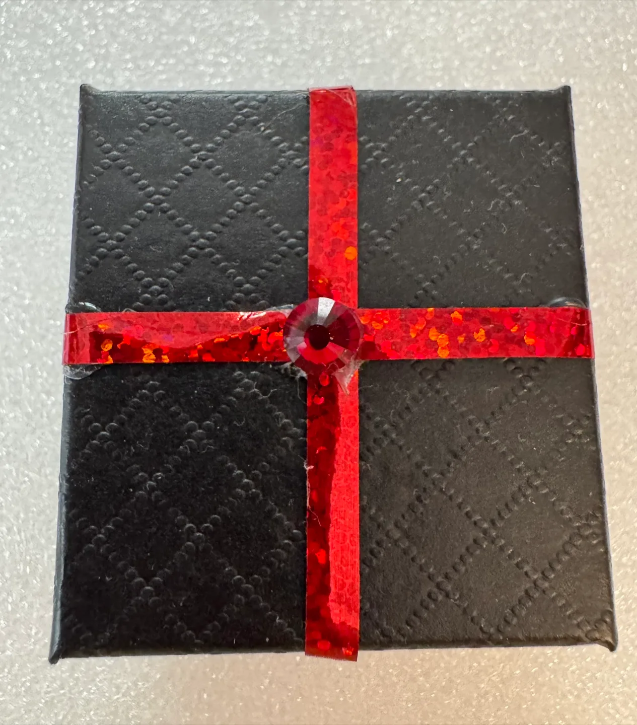 Clover Stud Earrings - Black Enamel & Gold Plated NEW!! image indicator(3)