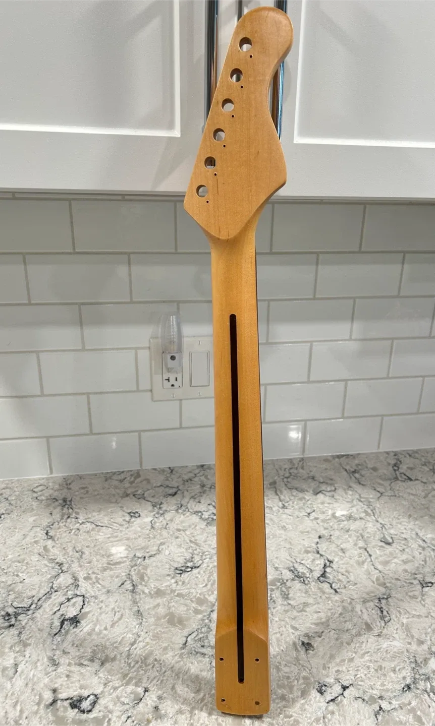 Left Handed Maple/Rosewood 21 Fret Guitar Neck image indicator(2)