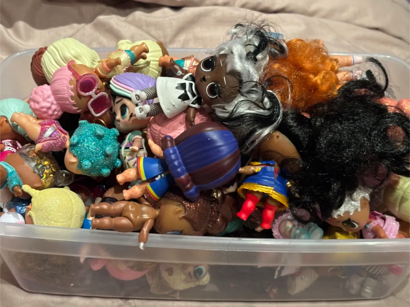 LOL Doll Lot image indicator(2)