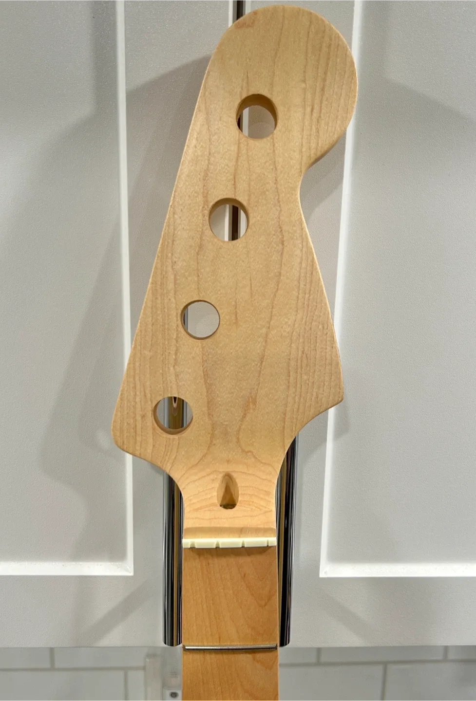 Right Handed 22 Fret Maple Bass Guitar Neck image indicator(3)