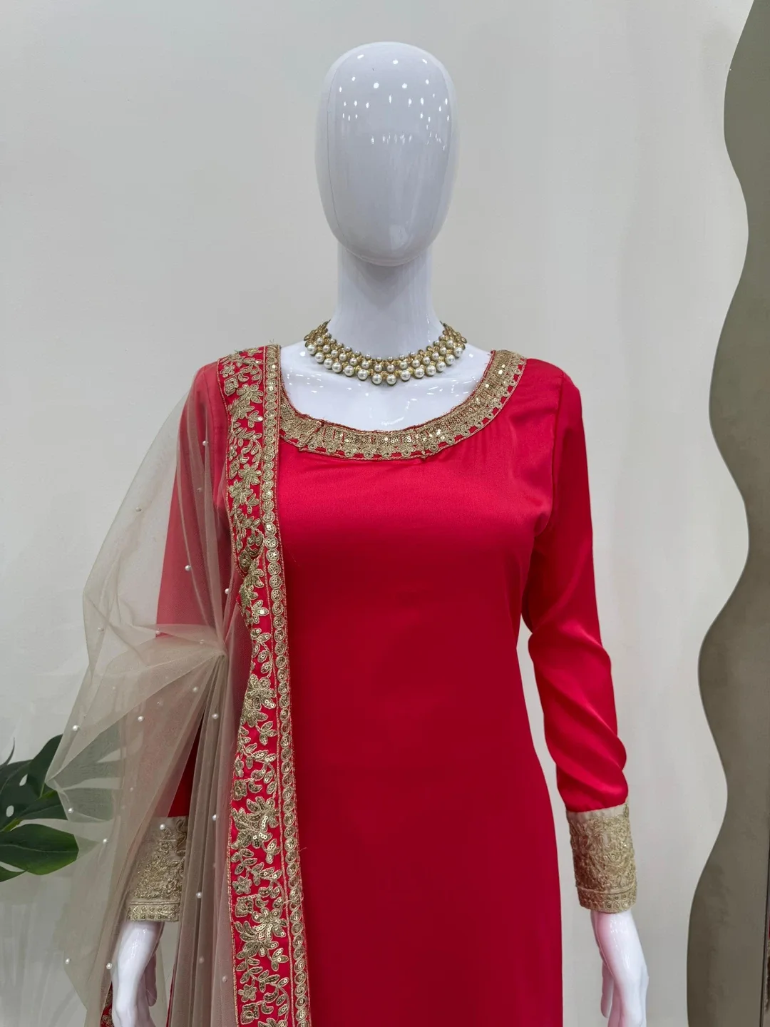 Beautiful hot pink salwar kameez suit image indicator(4)