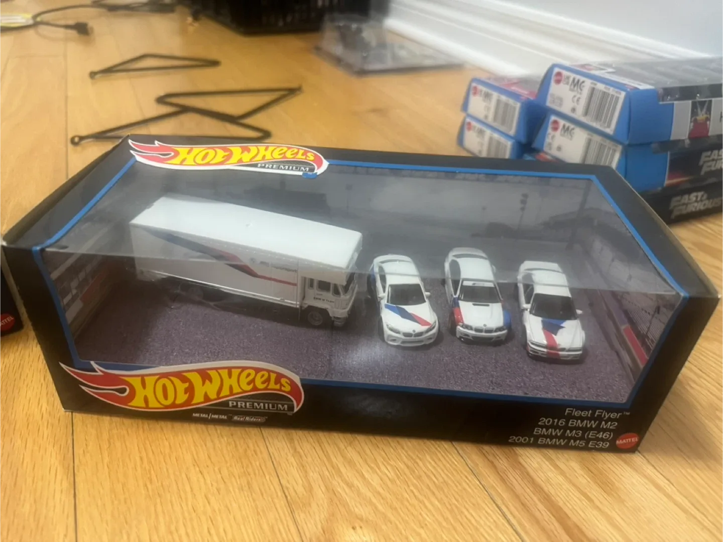 Hot Wheels Diecast Cars image indicator(5)