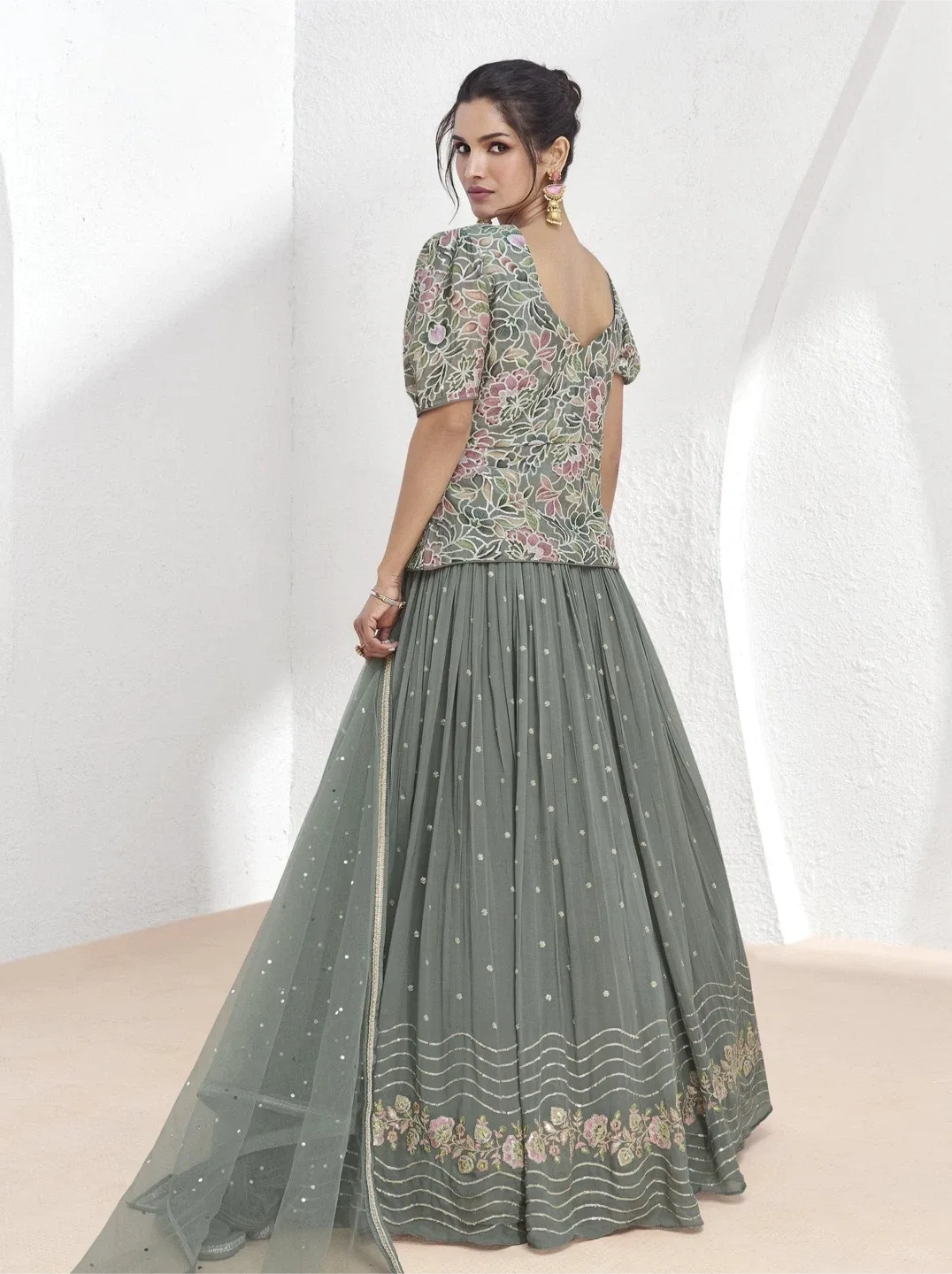 Floral Embroidered Lehenga Choli Set perfect for reception image indicator(2)