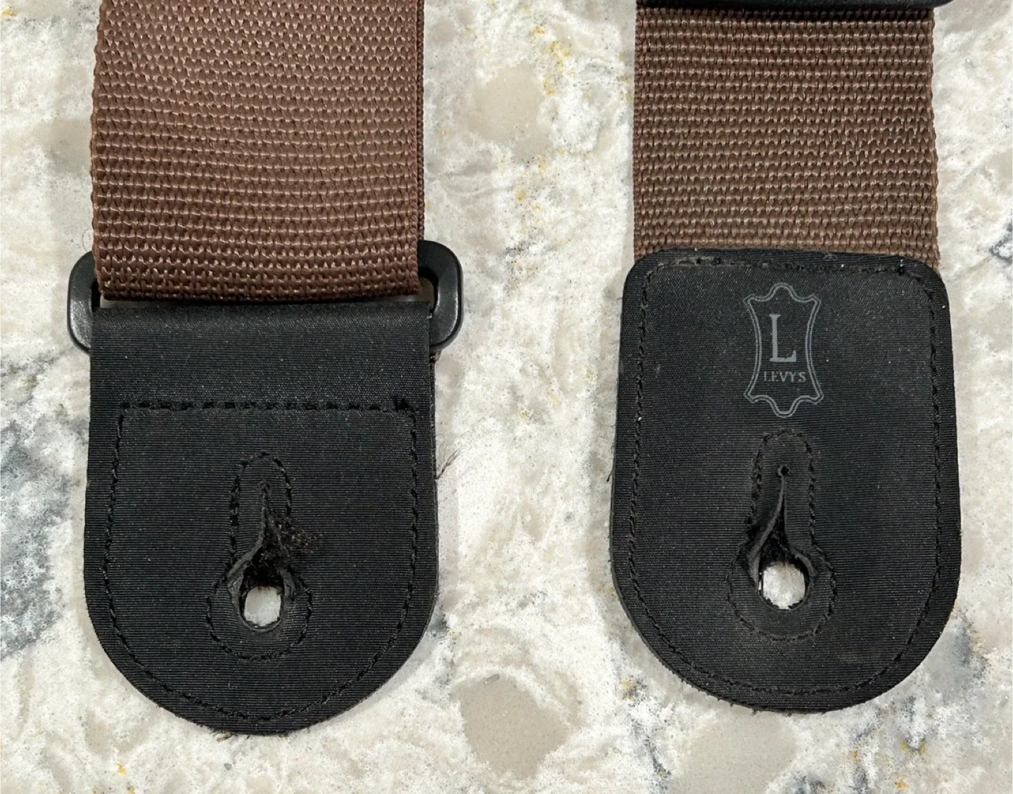 Levy's Brown Guitar Strap image indicator(2)