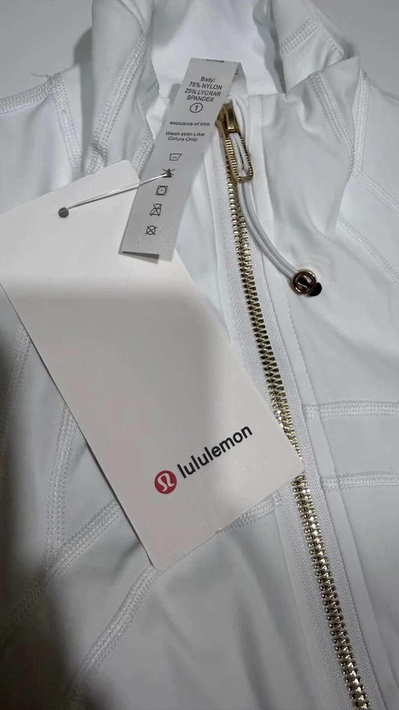 Lululemon White Define Jacket - Size 2 image indicator(2)