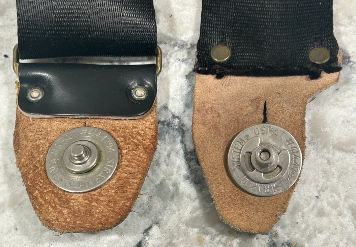 Black StrapLok System Guitar Strap image indicator(3)