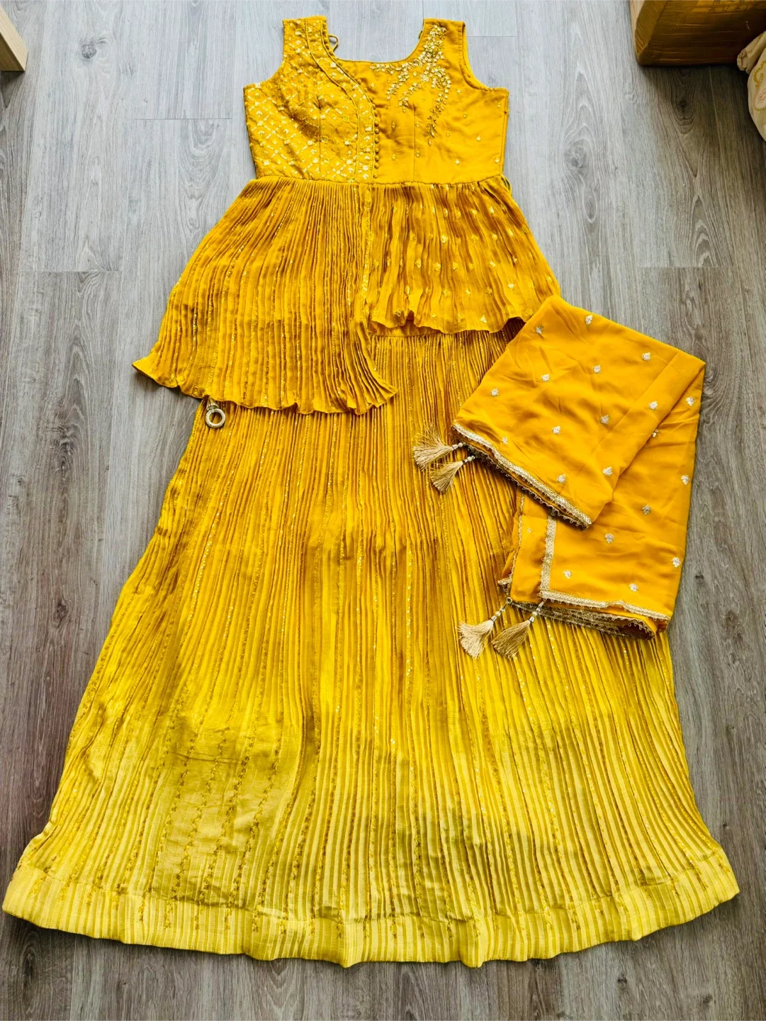 Designer Yellow Lehenga Choli Set image indicator(3)