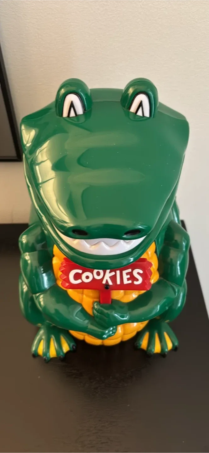 Alligator Cookie Jar - Green image indicator(2)