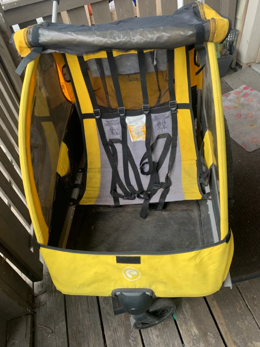 Everyday Bicycles RideEveryday Bicycle Trailer - Yellow image indicator(3)