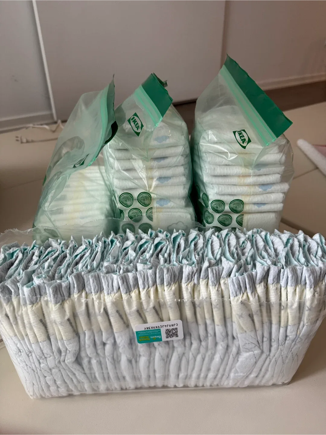 Pampers 93 Diapers Size 1