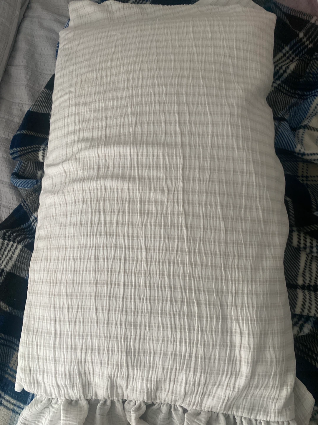White Pillow with Ruffle Edge
