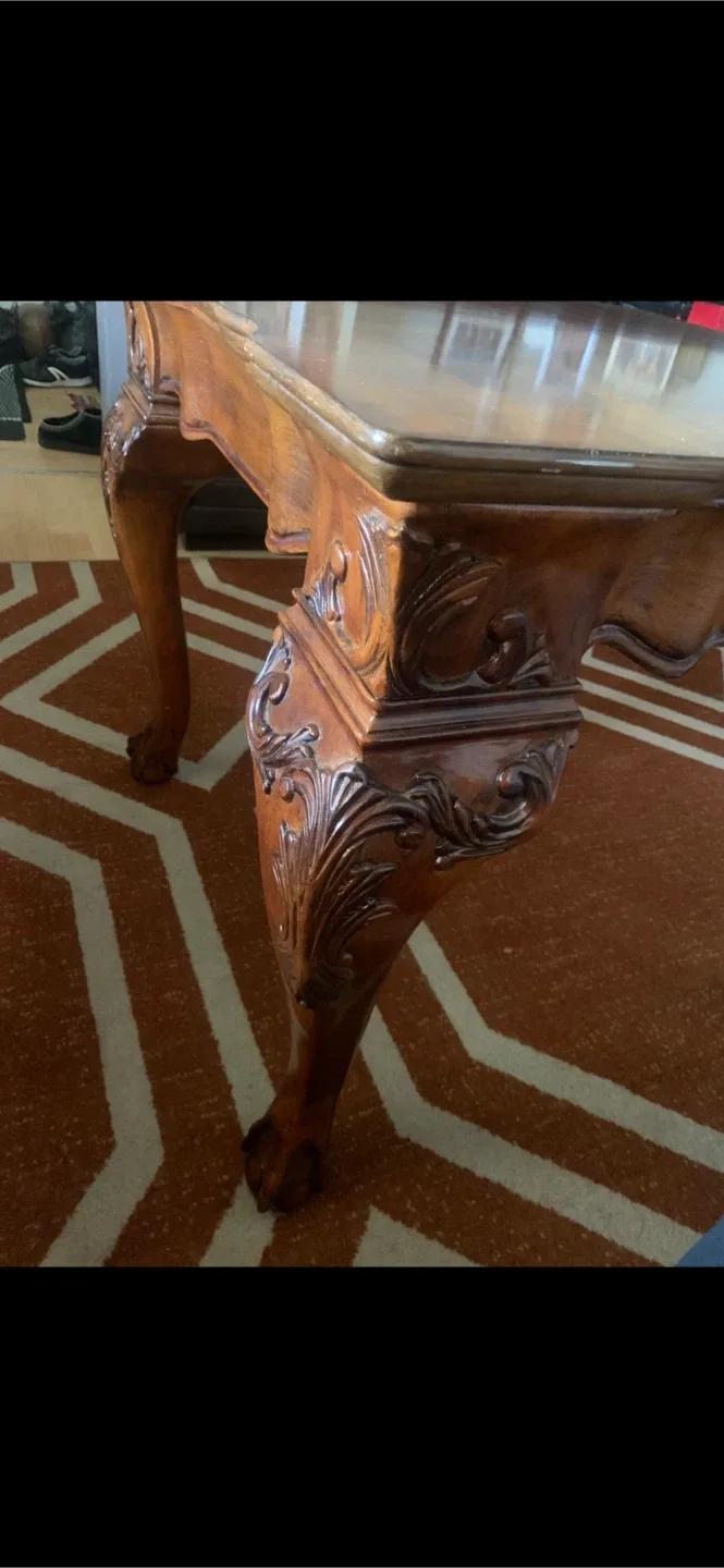 Ornate Wooden Coffee Table image indicator(2)