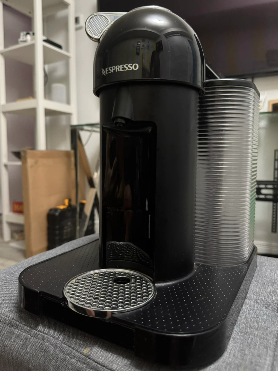 Nespresso Vertuo Round Head Coffee Machine - photo 2