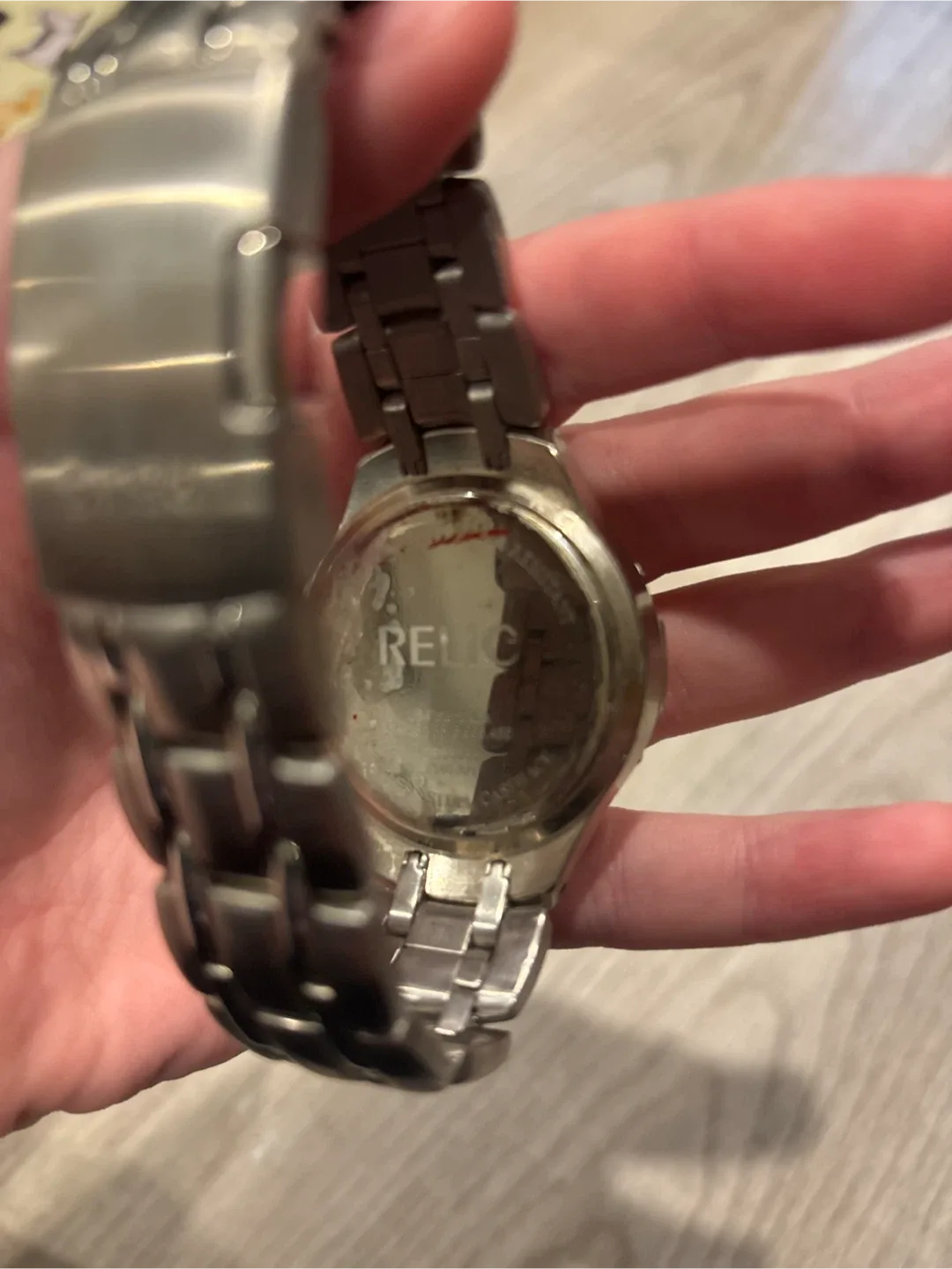 Relic Men's Silver Watch image indicator(2)