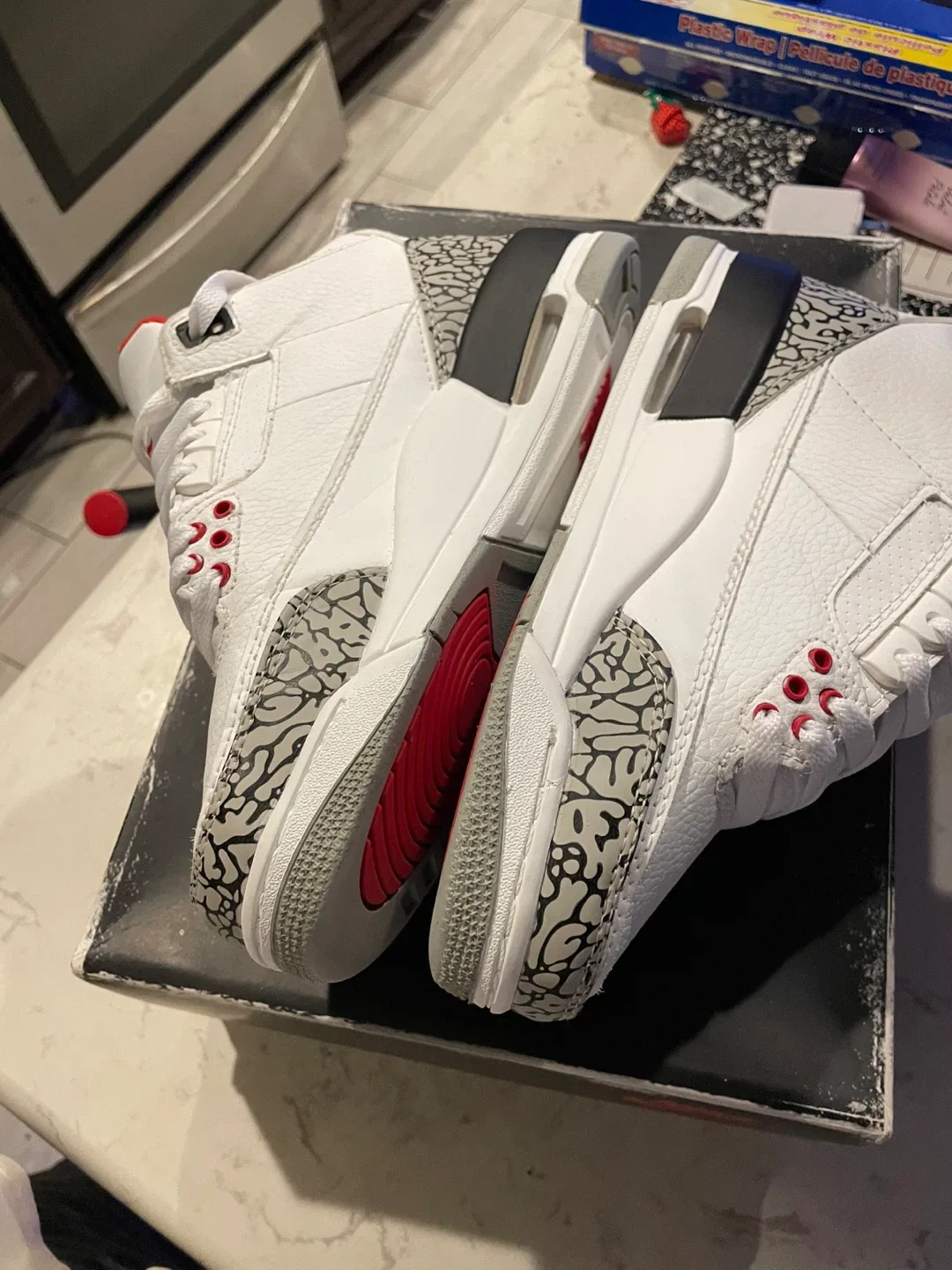 Nike Air Jordan 3 Retro White Cement image indicator(8)