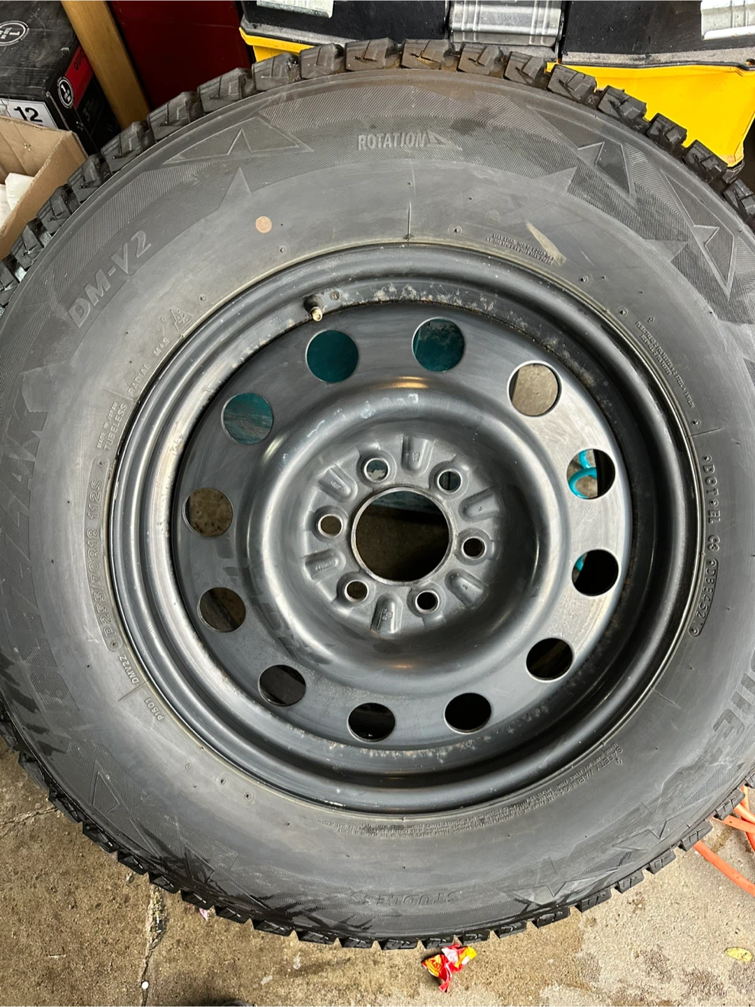 Set of 4 Winter Tires - Bridgestone DM-V2 F150 - photo 2