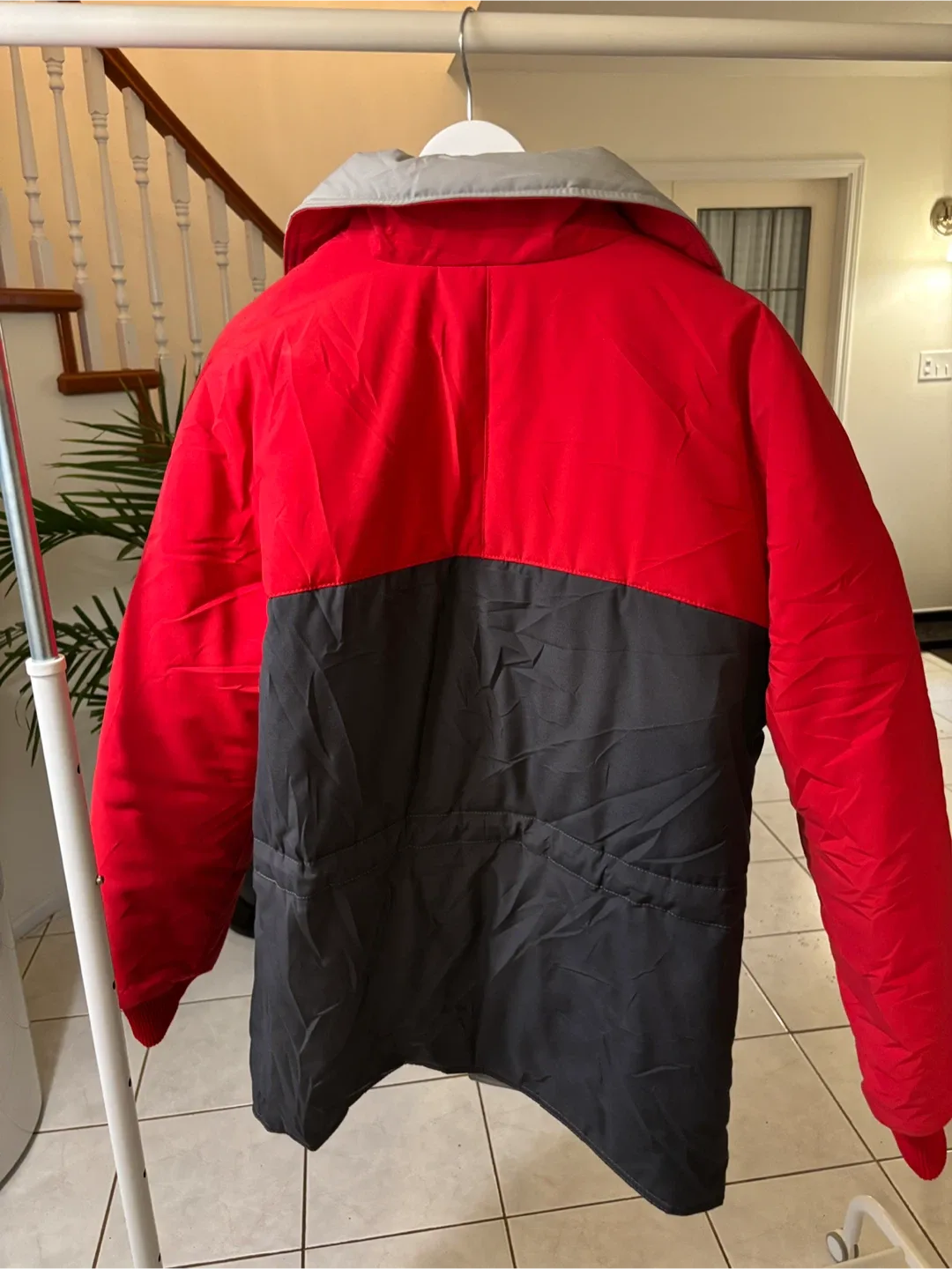 Men’s Tyrol Winter Jacket Size M 🇨🇦 Made in North Vancouver, BC image indicator(6)