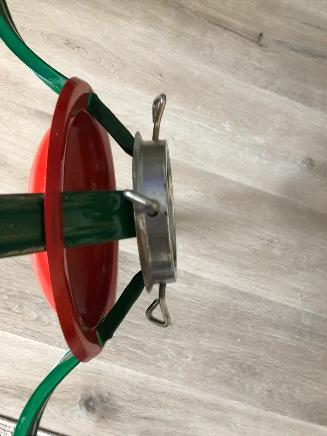 Christmas Tree Stand - Red and Green image indicator(2)