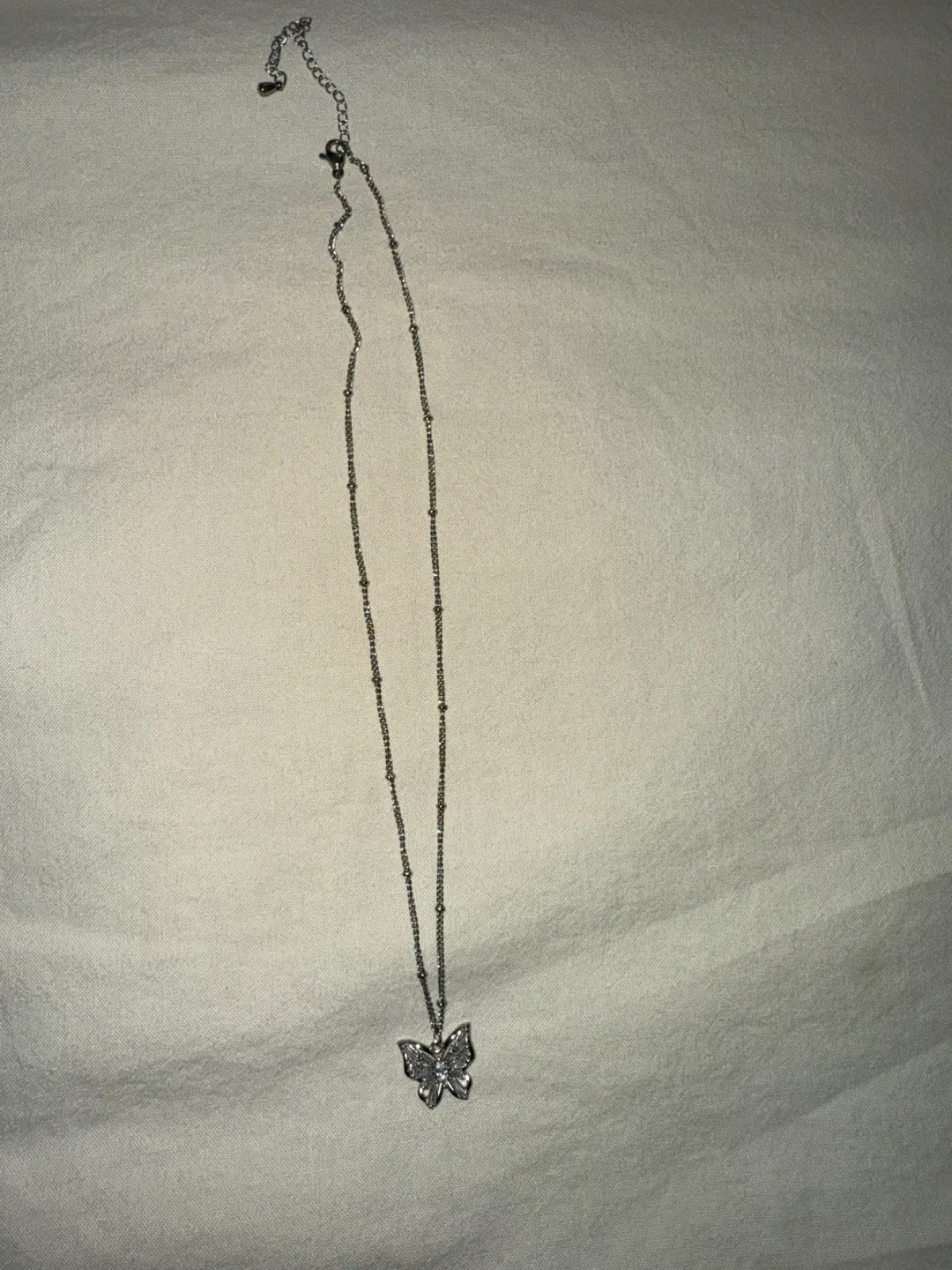 Butterfly Pendant Necklace image indicator(3)