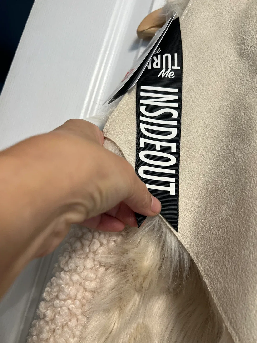 Guess Reversible Nami Vest - Size S/P image indicator(5)