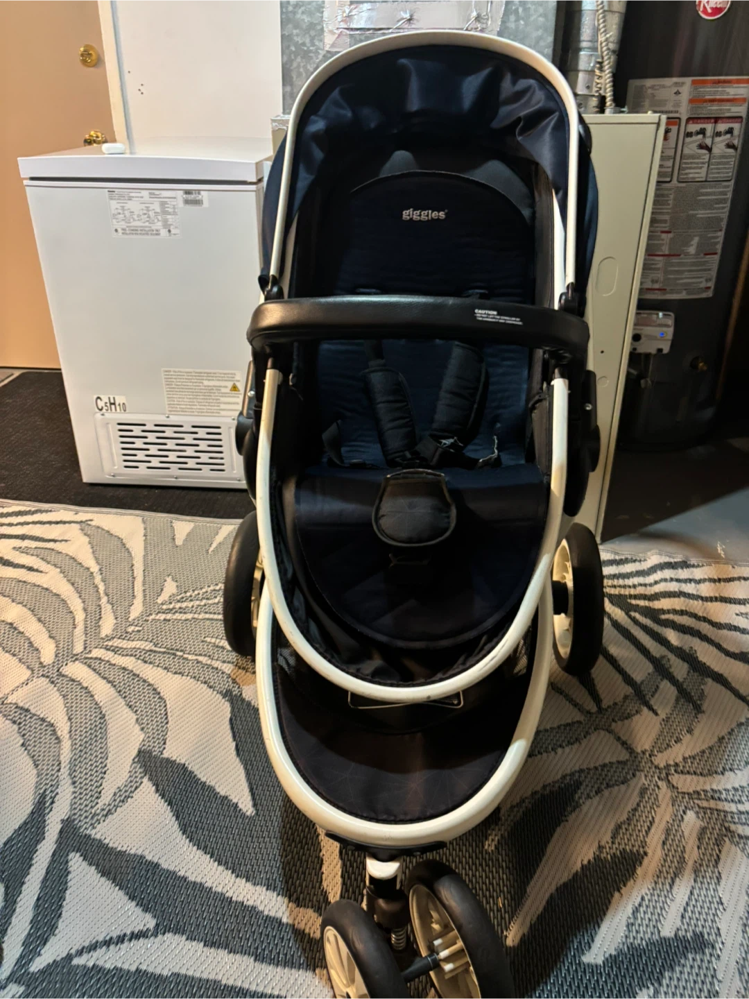 Giggles Convertible Stroller - Navy/White - photo 5