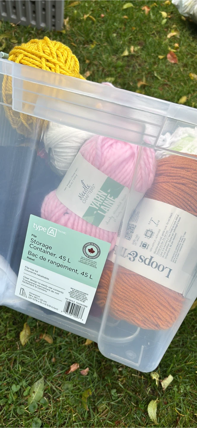 Yarn Lot ( tote not included ) - photo 4