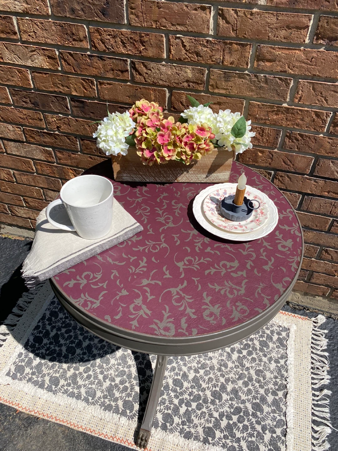 Round Accent Table - Gray & Burgundy - photo 4