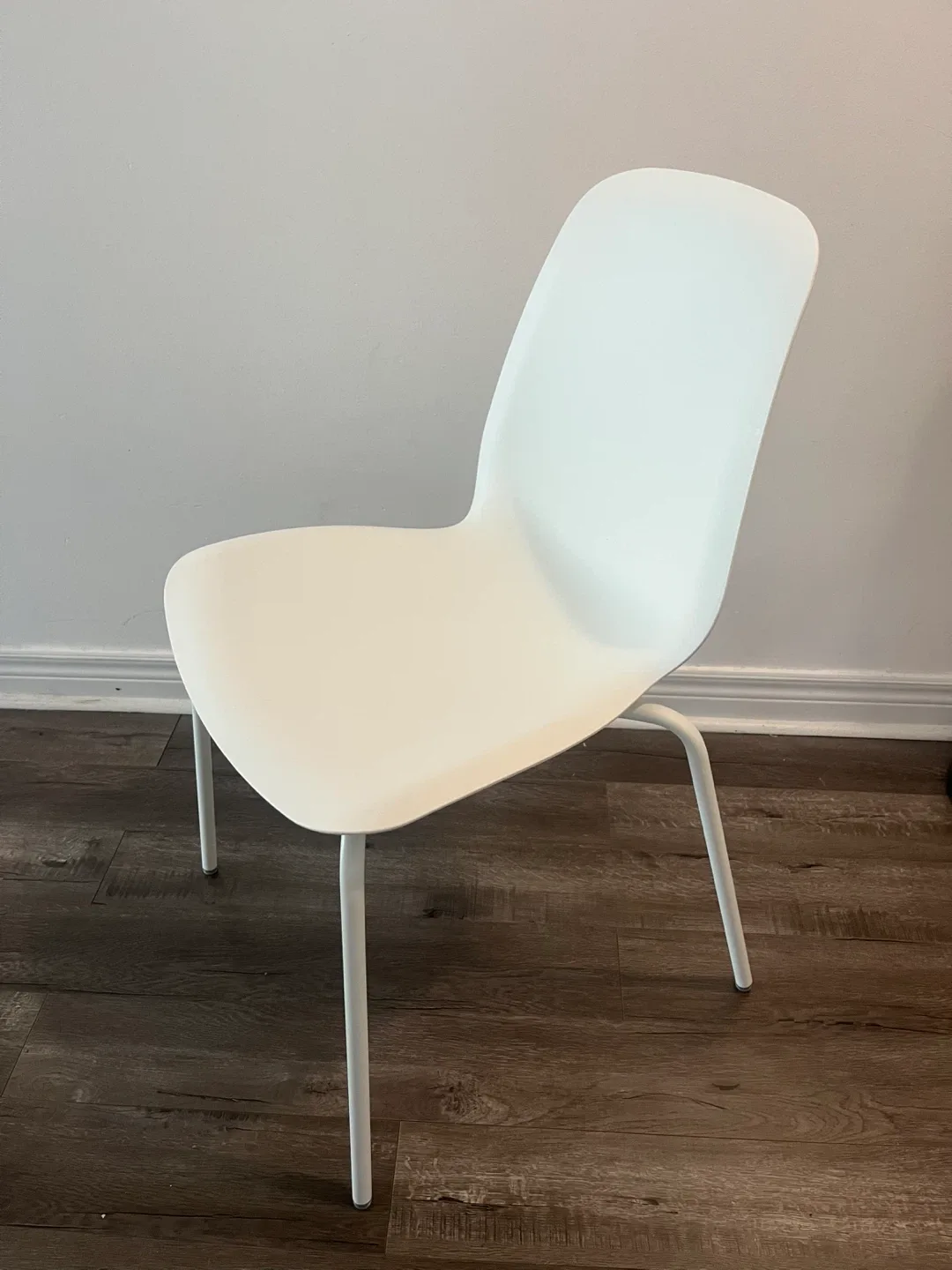 4 Ikea Adde White Chair - Great Condition!
