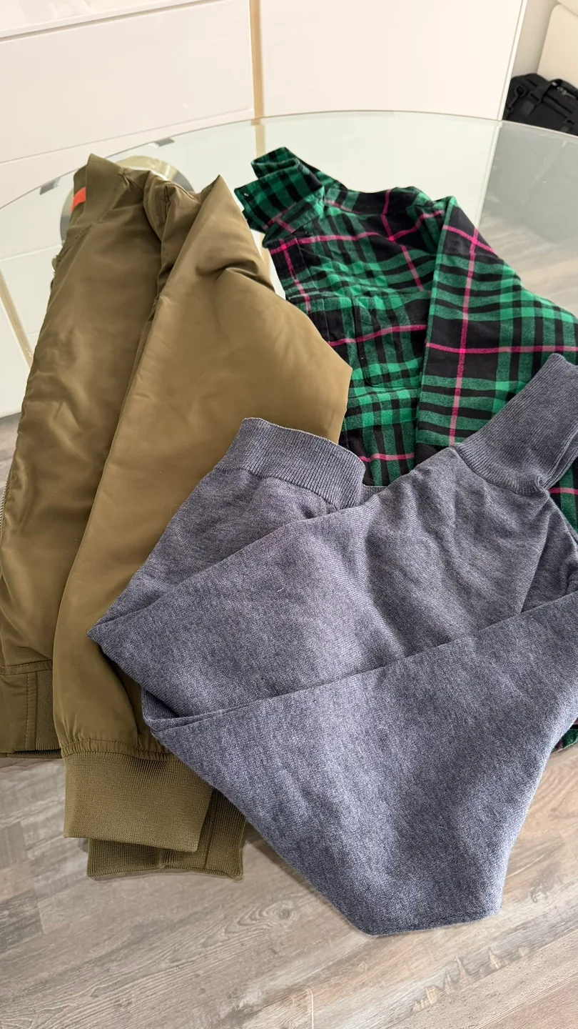 Tommy Hilfiger Olive Bomber Jacket image indicator(3)