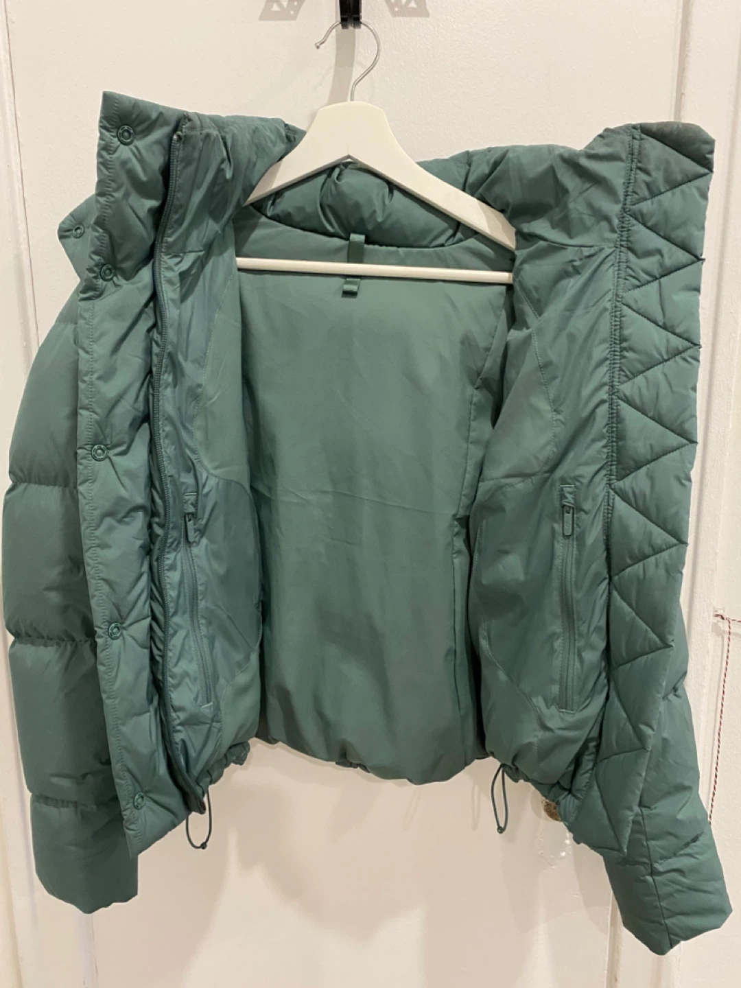 Lululemon Wunder Puff Cropped Jacket, Size 4, Green - photo 4