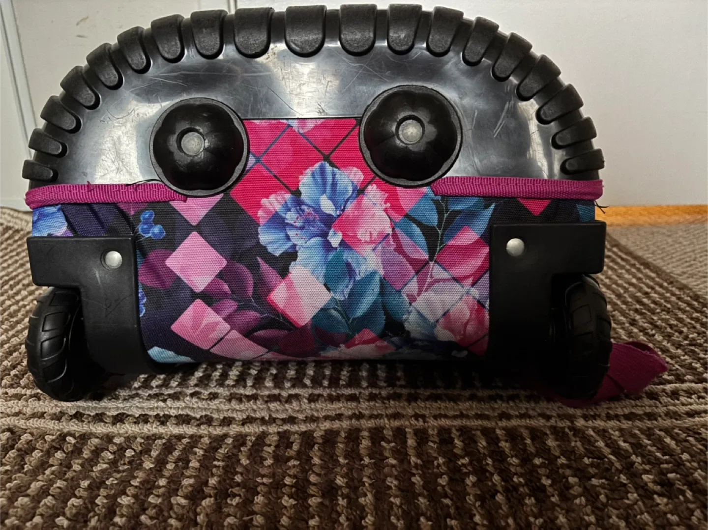 Rolling Backpack - Floral Design image indicator(5)