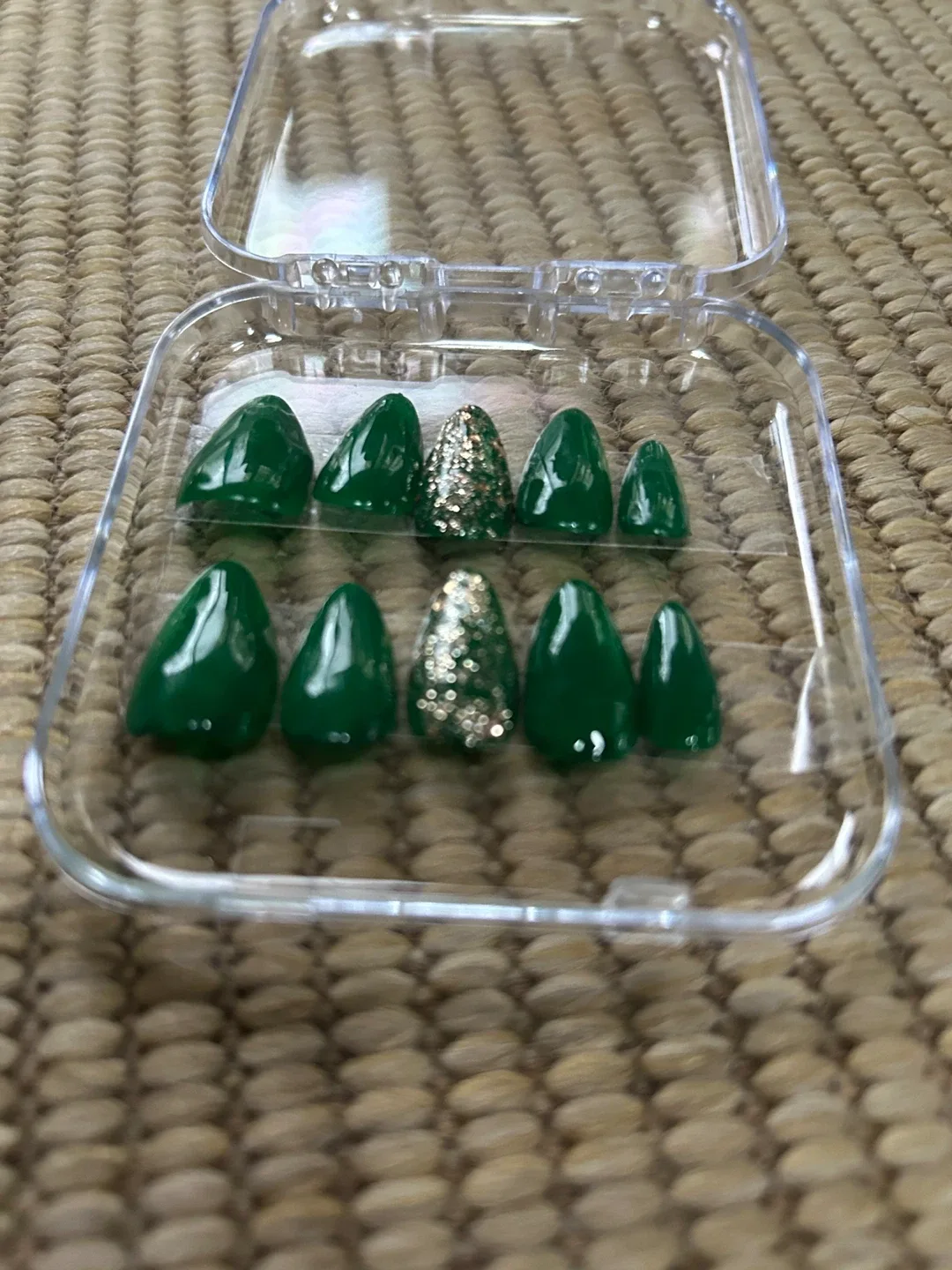 Press-on Nails - Green & Gold (S) thumbnail