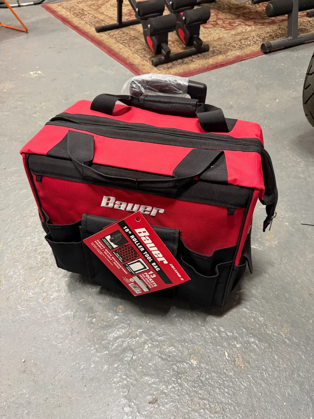 Bauer 18" Roller Tool Bag - Red/Black image indicator(3)