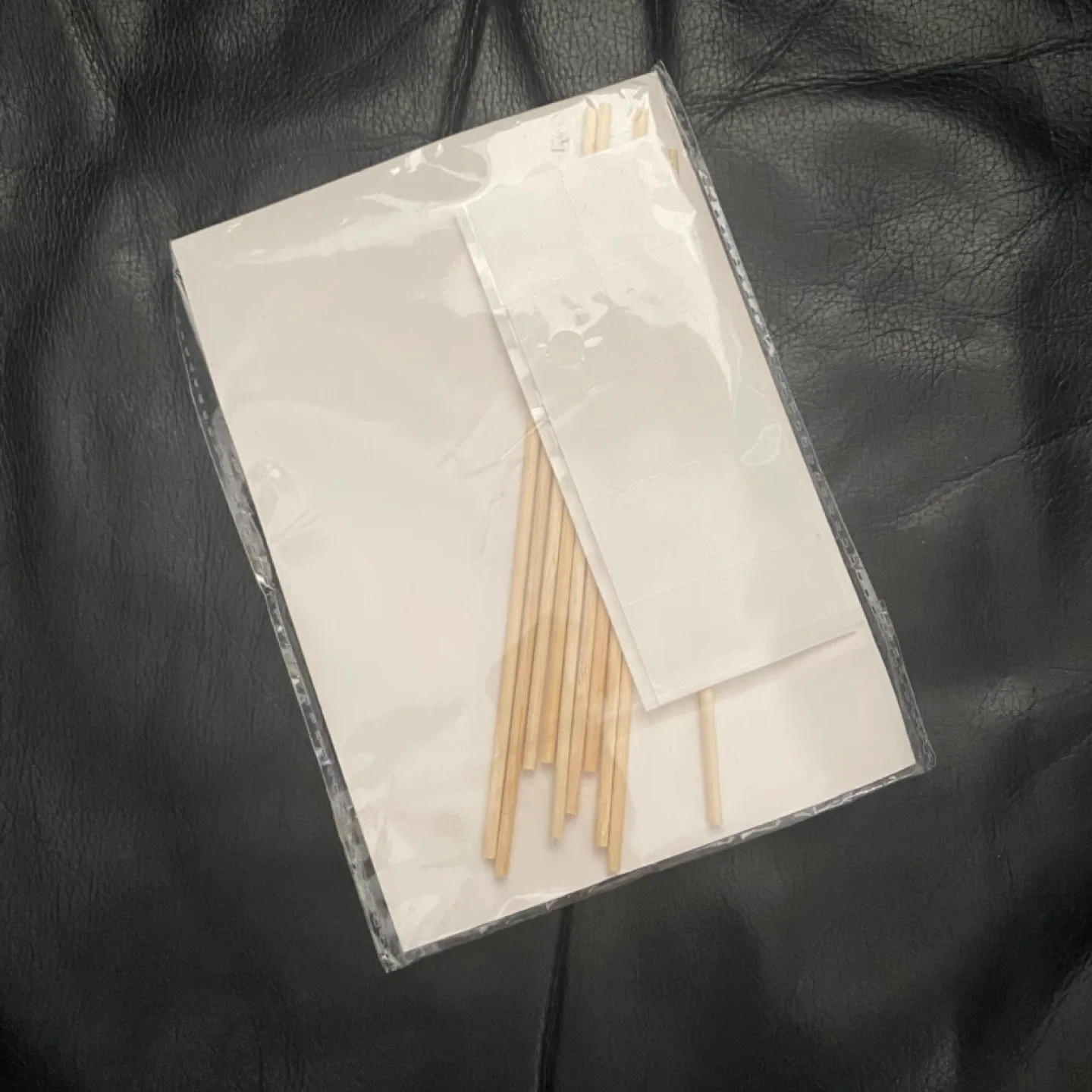 Gold Glitter Bridal Decorations - BNIP 🥕 image indicator(2)