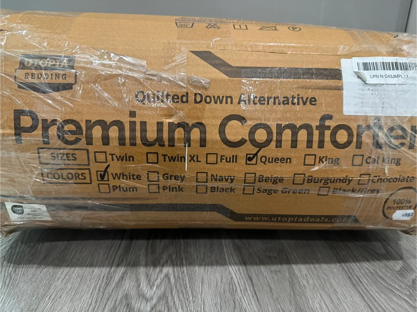 Utopia Bedding Premium Queen Comforter - White image indicator(2)