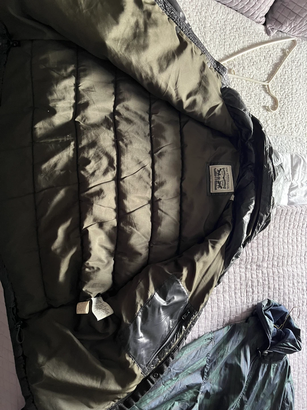 Levi's Puffer Winter Jacket - Black - photo 4