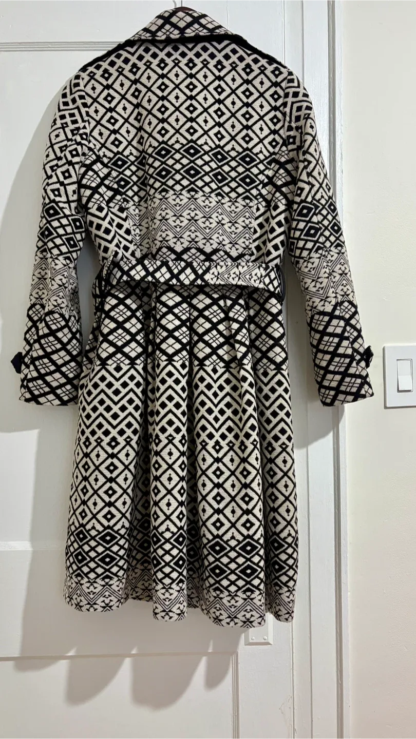 Italian Patterned Coat - Size USA 10