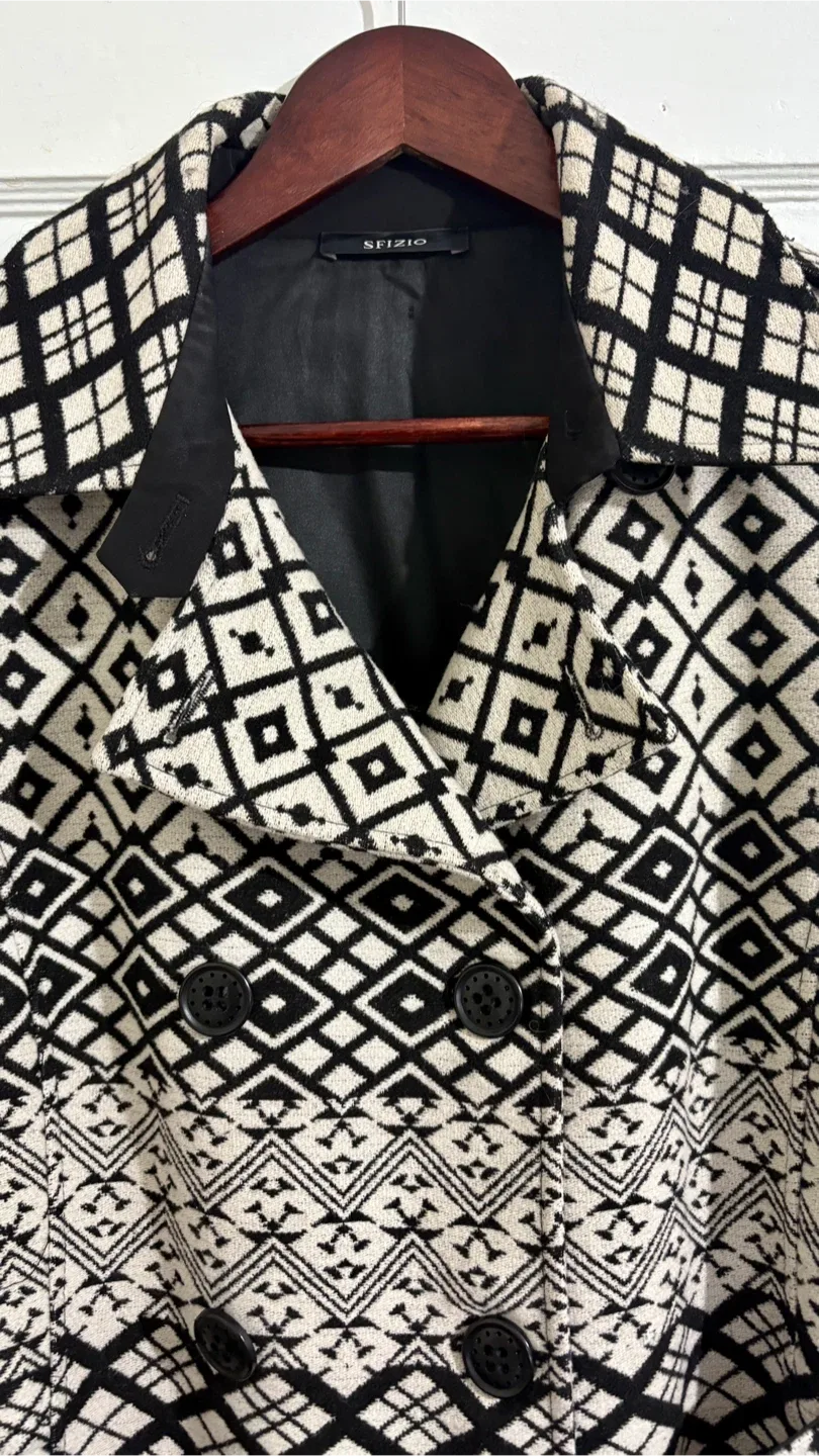 Italian Patterned Coat - Size USA 10 image indicator(3)