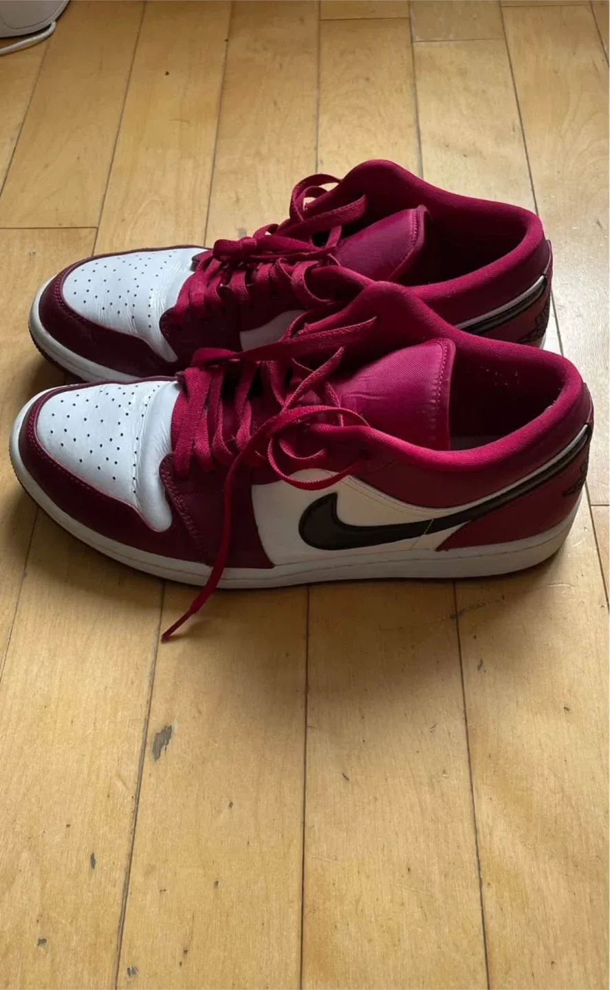 Air Jordan 1 Low Noble Red image indicator(3)