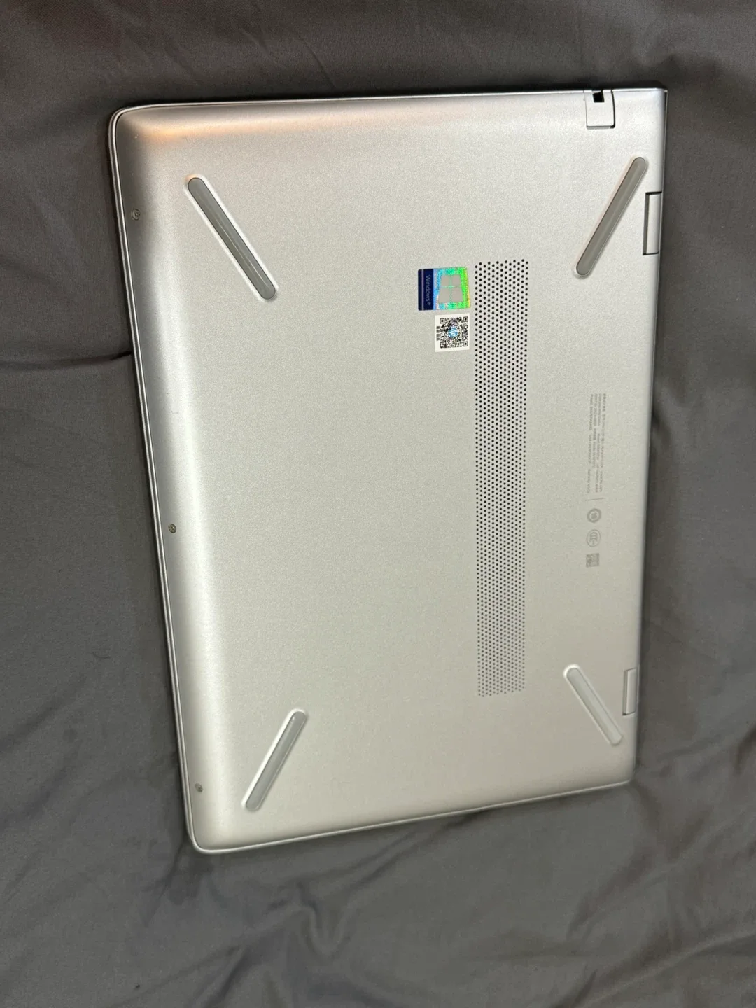 HP Pavilion 14 Core i5 image indicator(3)