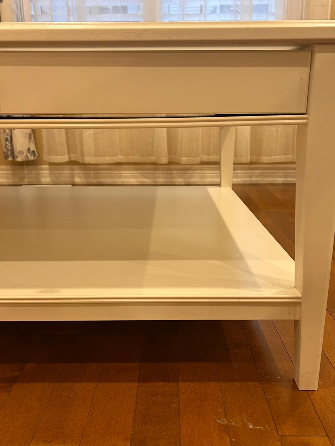 IKEA Coffee table, white/glass, 93x93 cm (36 5/8x36 5/8 " image indicator(4)