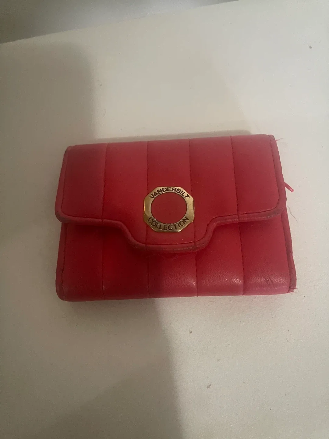 Vanderbilt Collection Red Wallet thumbnail