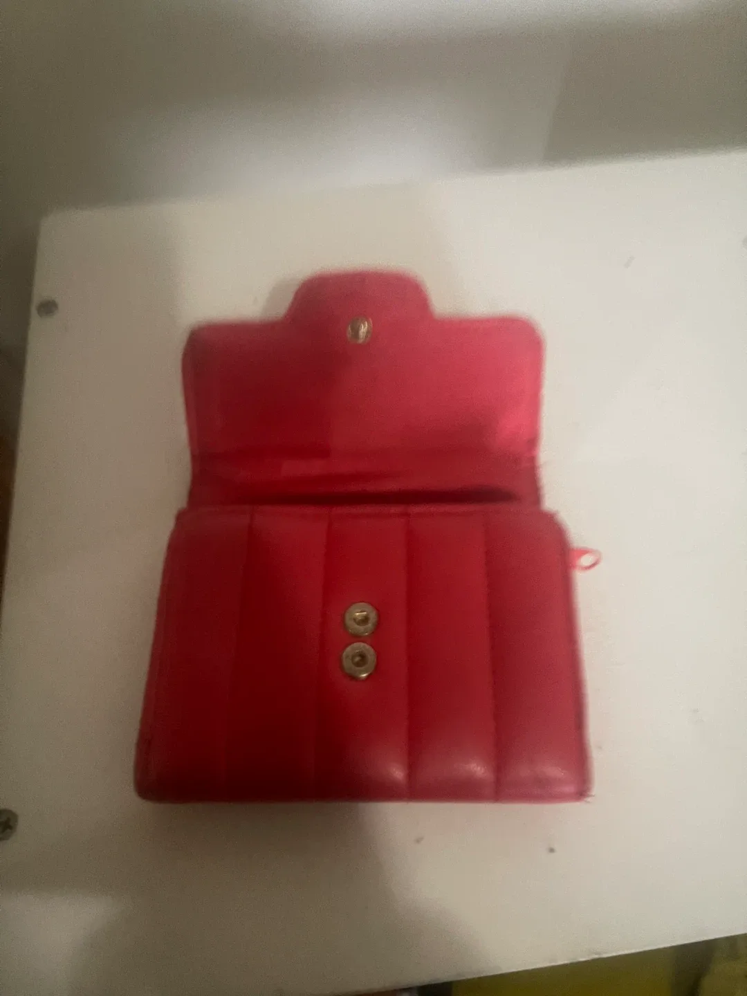 Vanderbilt Collection Red Wallet image indicator(2)